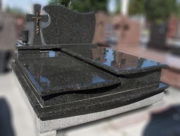 Nagrobki podwójne 8