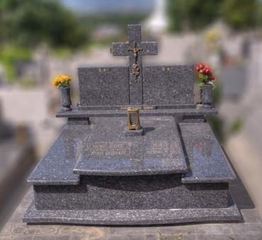 Nagrobki podwójne 12