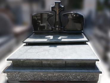 Nagrobki podwójne 22