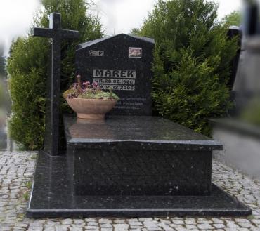 Nagrobki pojedyncze 9