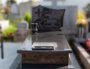 Nagrobki pojedyncze 24